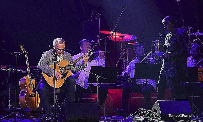 Třicet let od událostí listopadu 1989 připomněli v Ostravě Tomáš Klus, Aneta Langerová nebo Michal Prokop