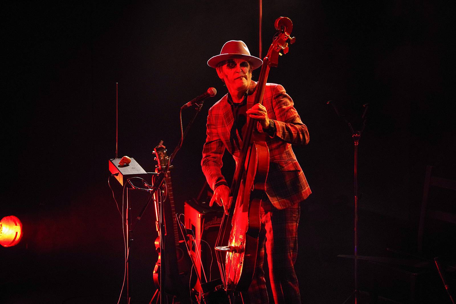 Tiger Lillies se v Divadle Archa vrátili ke kabaretu. Podívali jsme se i do zákulisí