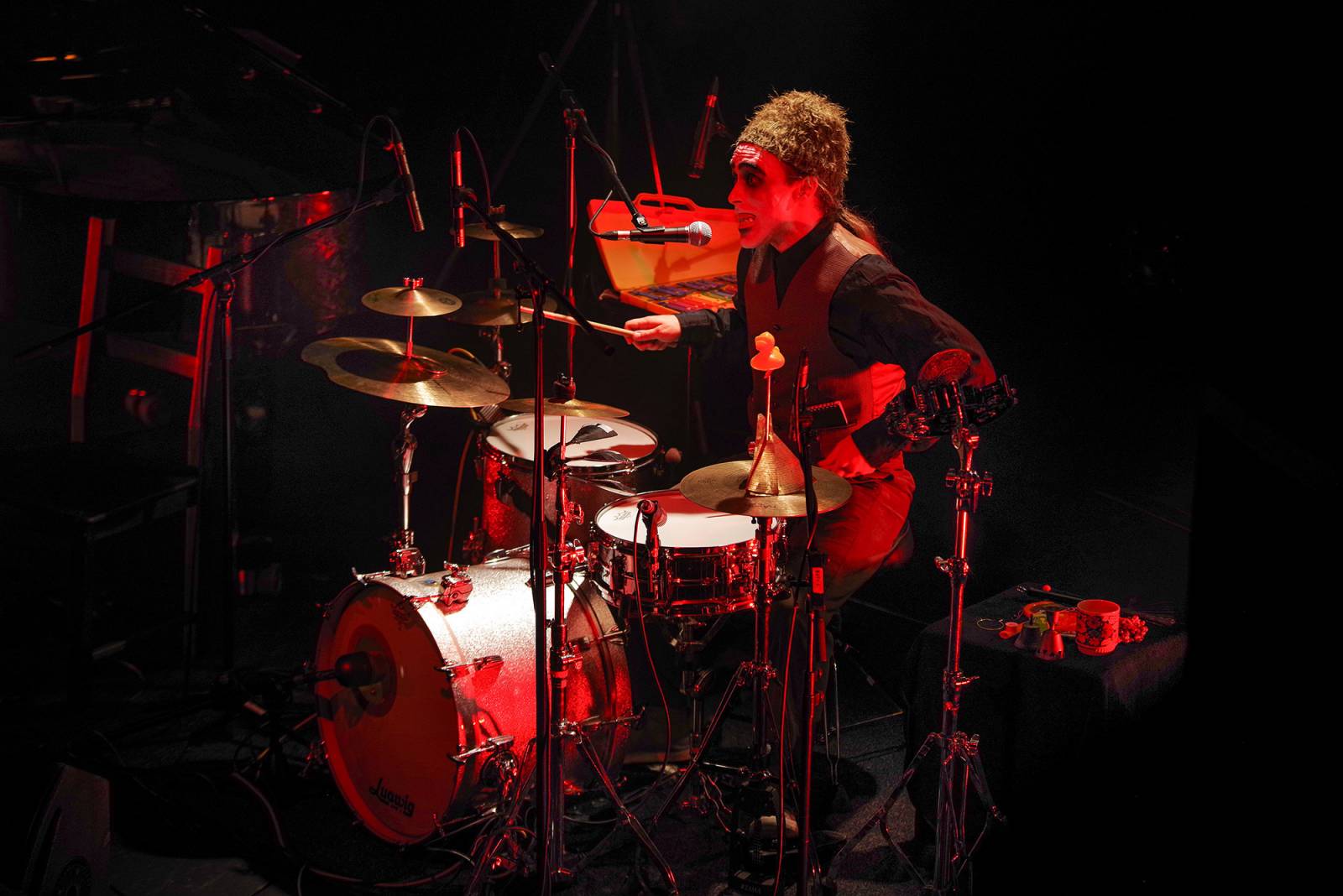 Tiger Lillies se v Divadle Archa vrátili ke kabaretu. Podívali jsme se i do zákulisí