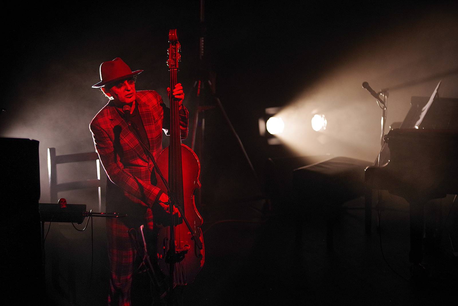 Tiger Lillies se v Divadle Archa vrátili ke kabaretu. Podívali jsme se i do zákulisí