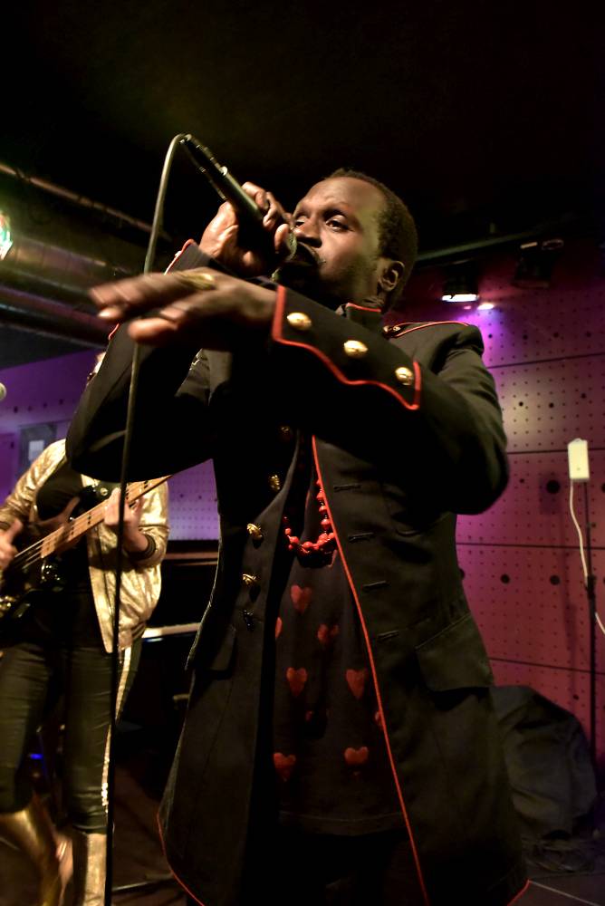 Parádní funky večer v klubu Jazz Dock v podání baskytaristky Prince Idy Nielsen & The Funkbots