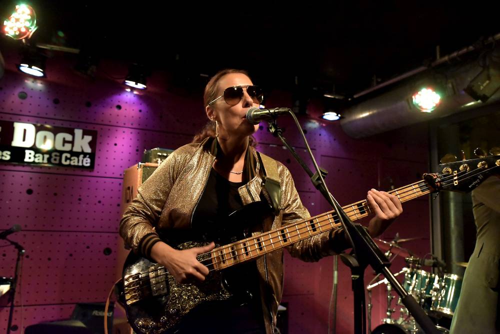 Parádní funky večer v klubu Jazz Dock v podání baskytaristky Prince Idy Nielsen & The Funkbots