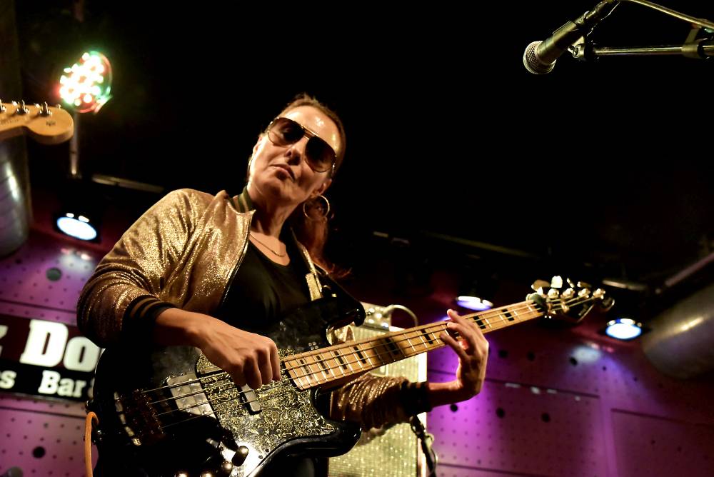 Parádní funky večer v klubu Jazz Dock v podání baskytaristky Prince Idy Nielsen & The Funkbots