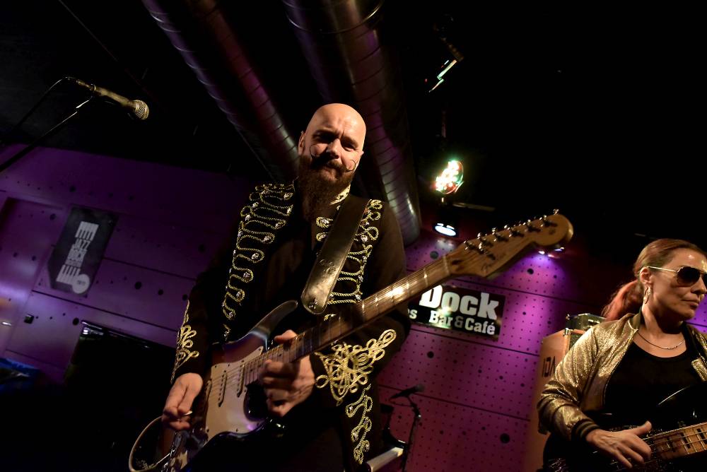 Parádní funky večer v klubu Jazz Dock v podání baskytaristky Prince Idy Nielsen & The Funkbots