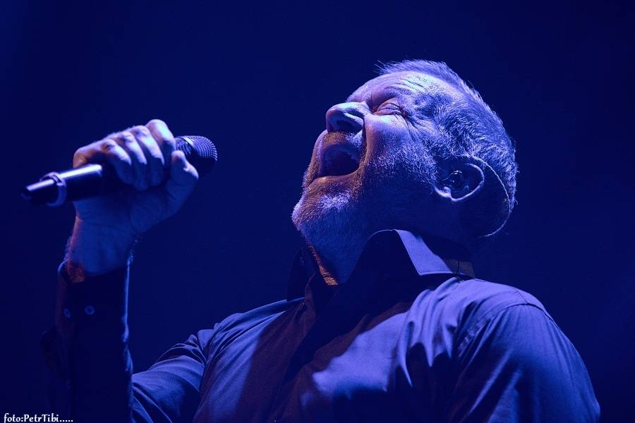 Evolucie v Českých Budějovicích: Lucie potěšila fanoušky starými hity i písněmi z loňského alba