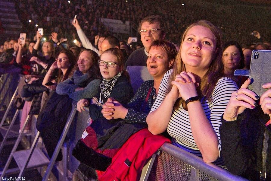 Evolucie v Českých Budějovicích: Lucie potěšila fanoušky starými hity i písněmi z loňského alba