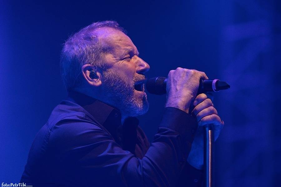 Evolucie v Českých Budějovicích: Lucie potěšila fanoušky starými hity i písněmi z loňského alba