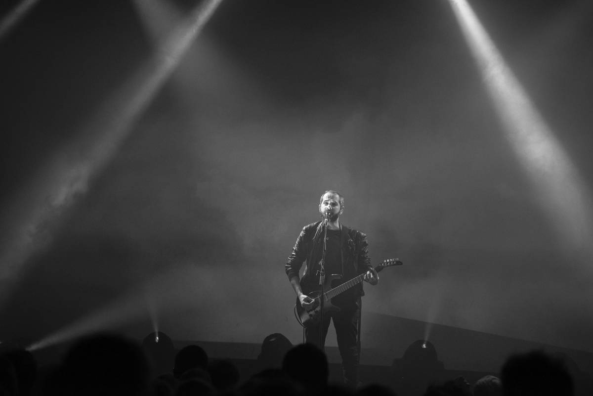 Melancholie ovládla Prahu: Cigarettes After Sex naplnili podruhé Roxy