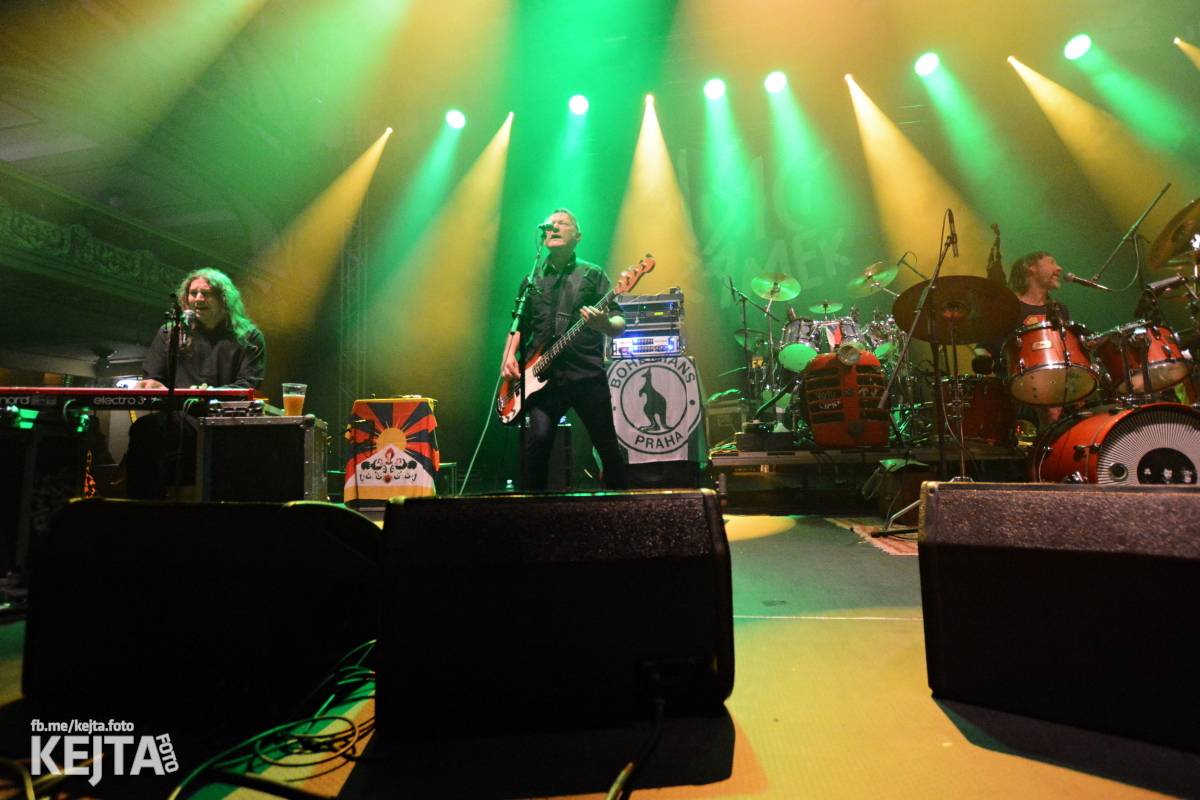 Visací zámek slavil v Lucerně 37 let. Přišla dokonce i striptérka