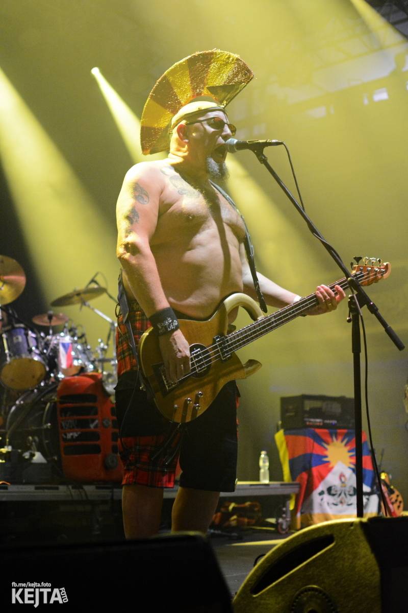 Visací zámek slavil v Lucerně 37 let. Přišla dokonce i striptérka