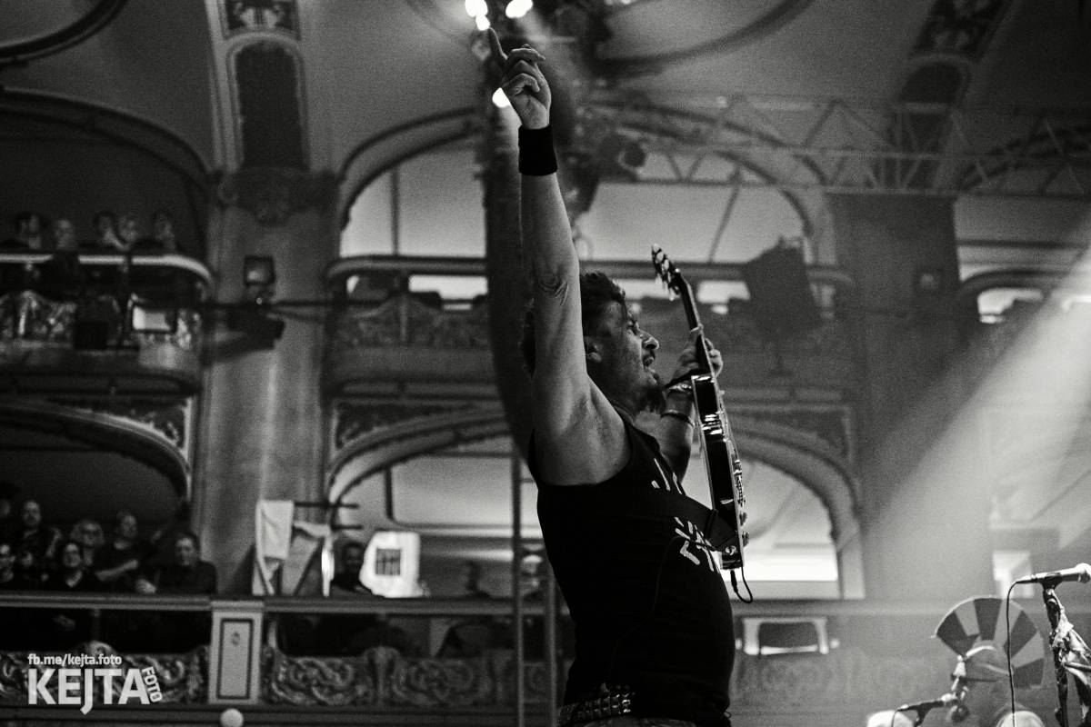 Visací zámek slavil v Lucerně 37 let. Přišla dokonce i striptérka