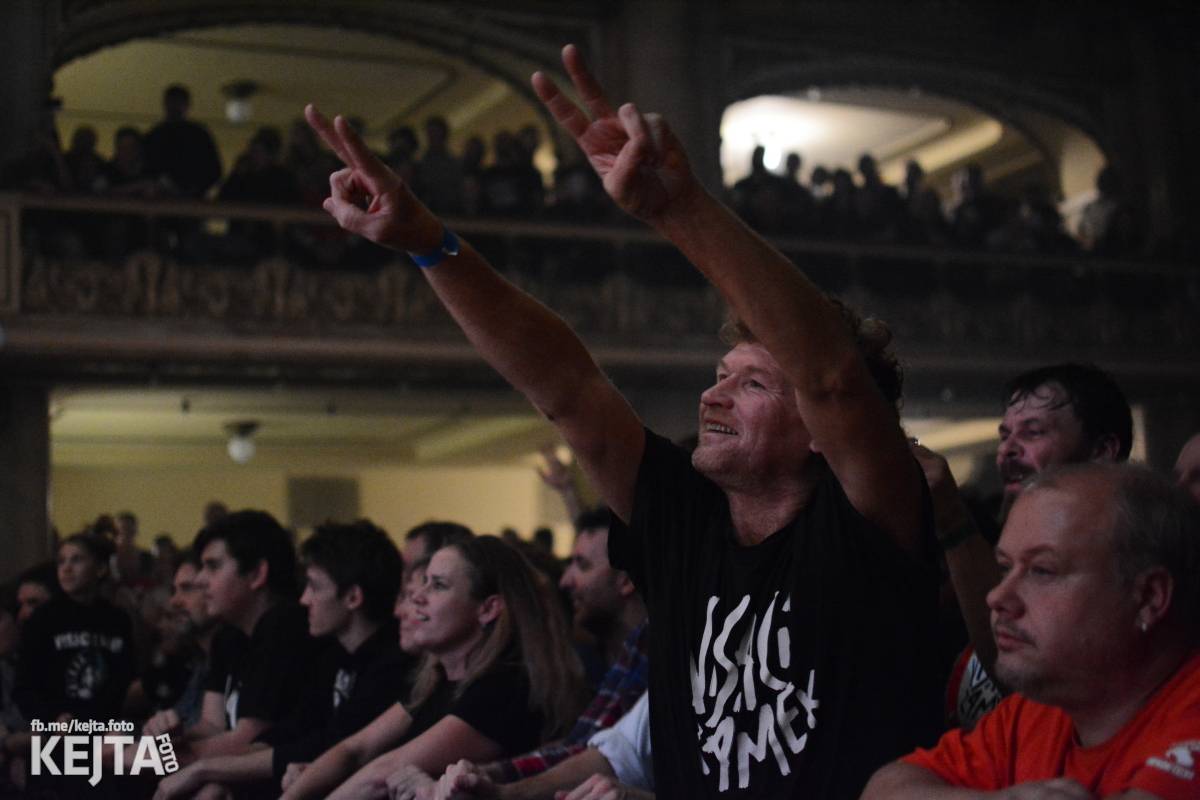 Visací zámek slavil v Lucerně 37 let. Přišla dokonce i striptérka