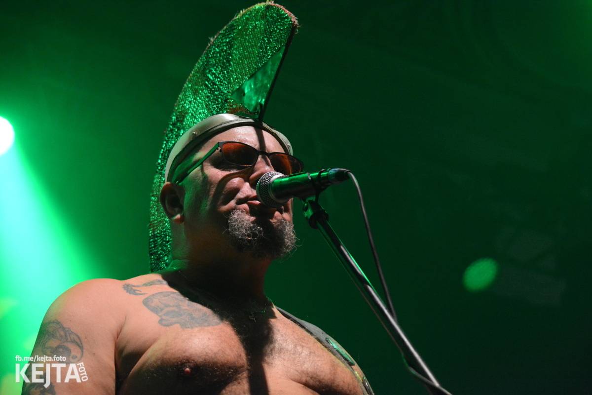 Visací zámek slavil v Lucerně 37 let. Přišla dokonce i striptérka