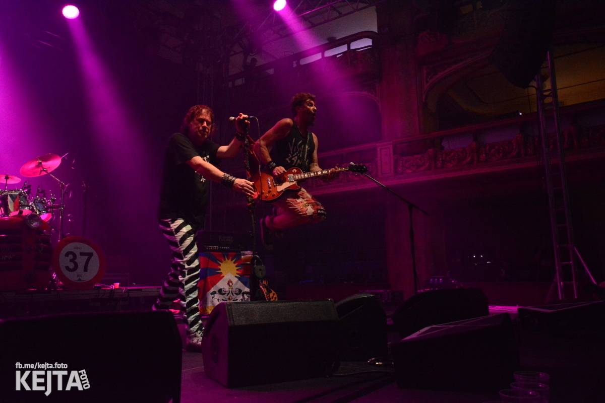 Visací zámek slavil v Lucerně 37 let. Přišla dokonce i striptérka