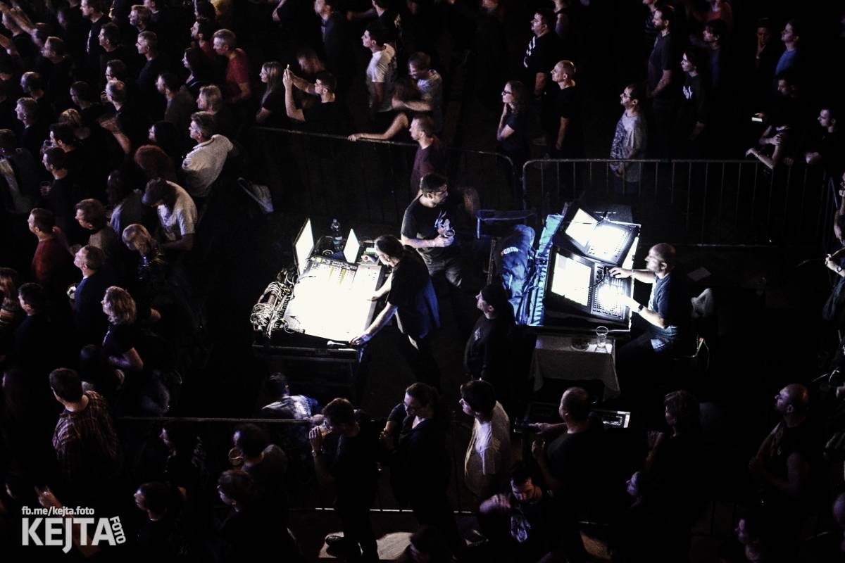 Visací zámek slavil v Lucerně 37 let. Přišla dokonce i striptérka