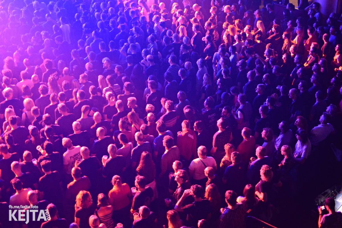 Visací zámek slavil v Lucerně 37 let. Přišla dokonce i striptérka