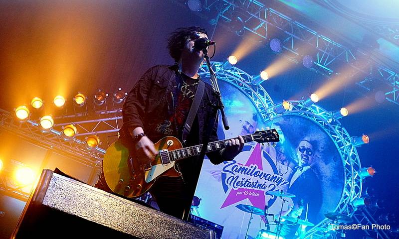 Rybičky 48 slavili sedmnáctiny v Lucerně. Vzpomínali na své začátky a zvali do O2 areny