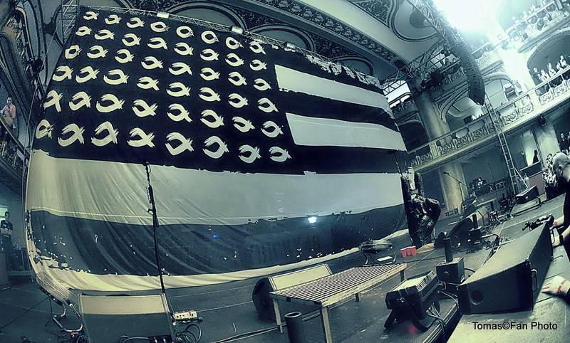 Rybičky 48 slavili sedmnáctiny v Lucerně. Vzpomínali na své začátky a zvali do O2 areny