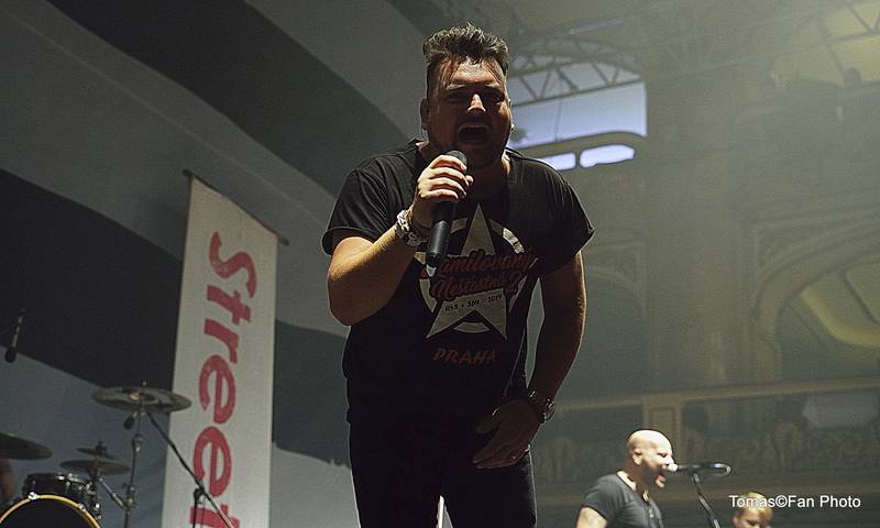 Rybičky 48 slavili sedmnáctiny v Lucerně. Vzpomínali na své začátky a zvali do O2 areny