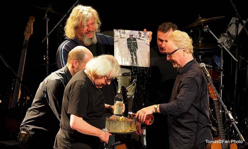 Vladimír Mišík pokřtil album Jednou tě potkám v pražské Arše