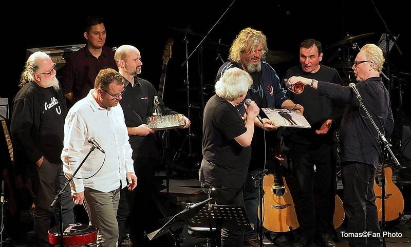 Vladimír Mišík pokřtil album Jednou tě potkám v pražské Arše