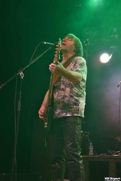 Olympic zazářil v Plzni, s Petrem Jandou si lidé zpívali hit za hitem