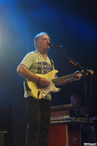 Olympic zazářil v Plzni, s Petrem Jandou si lidé zpívali hit za hitem