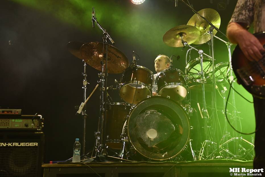 Olympic zazářil v Plzni, s Petrem Jandou si lidé zpívali hit za hitem