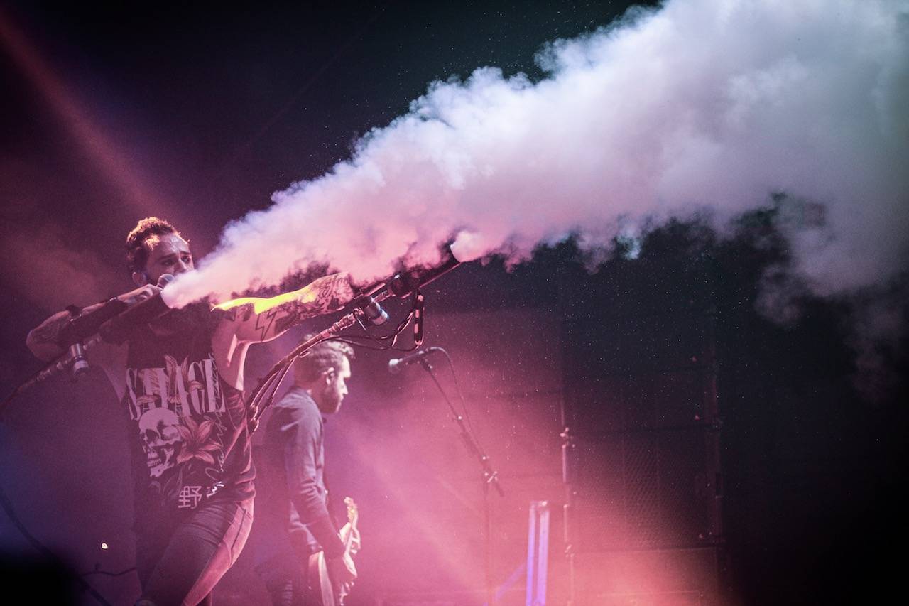 Skillet přivezli do Prahy svou energickou show