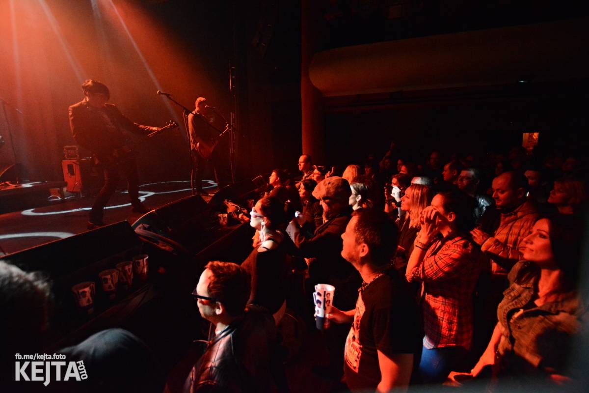 Třicet let punkové Slobodné Európy: V Akropoli gratulovali členové SPS nebo Plexis