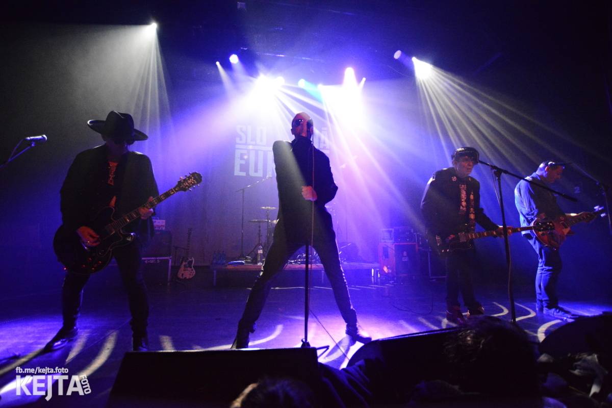 Třicet let punkové Slobodné Európy: V Akropoli gratulovali členové SPS nebo Plexis