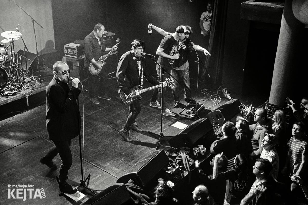 Třicet let punkové Slobodné Európy: V Akropoli gratulovali členové SPS nebo Plexis