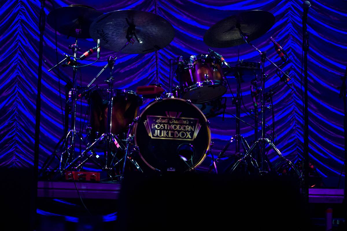 Postmodern Jukebox v Roxy: Jazzový večírek s hity Davida Bowieho i Guns N' Roses