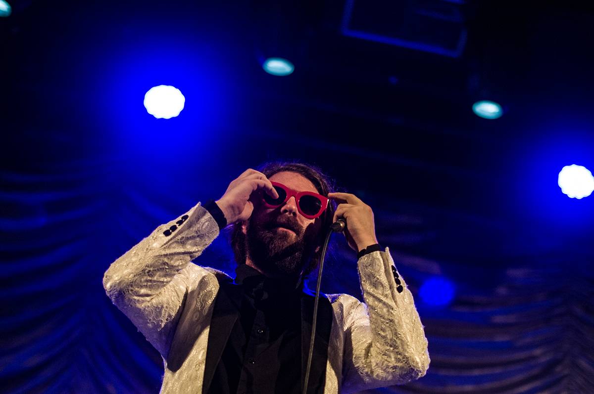 Postmodern Jukebox v Roxy: Jazzový večírek s hity Davida Bowieho i Guns N' Roses