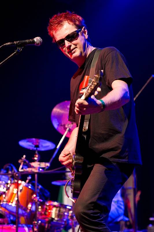 Visací zámek slavil v Českých Budějovicích 37 let. Gratulovali Znouzectnost i striptérka