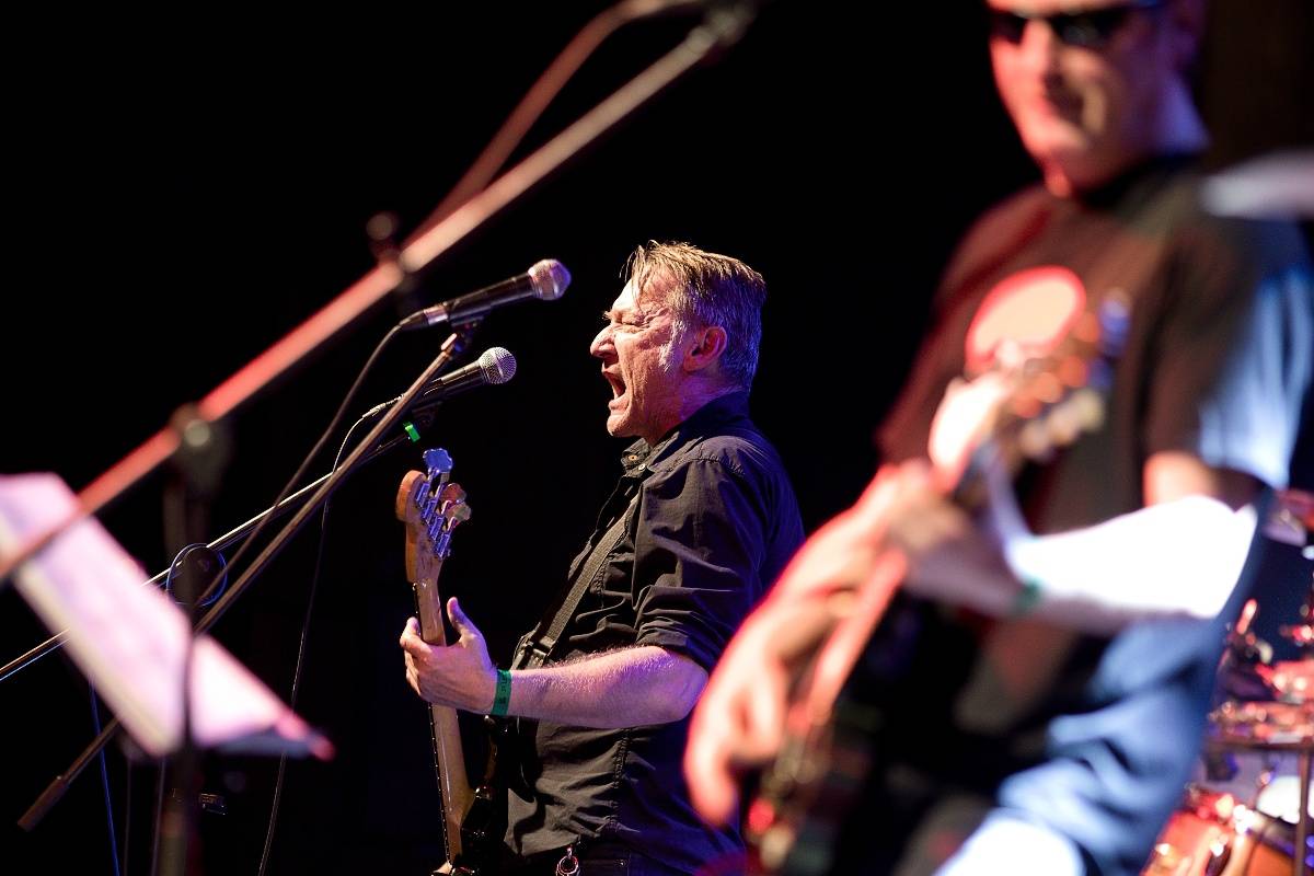 Visací zámek slavil v Českých Budějovicích 37 let. Gratulovali Znouzectnost i striptérka