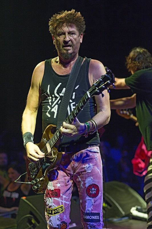 Visací zámek slavil v Českých Budějovicích 37 let. Gratulovali Znouzectnost i striptérka