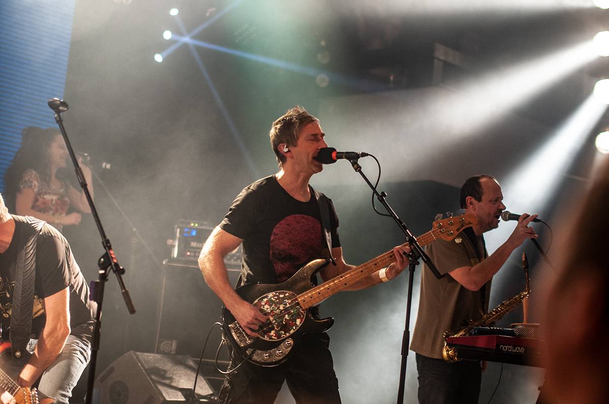 Mňága a Žďorp pokřtila Třecí plochy v Lucerna Music Baru