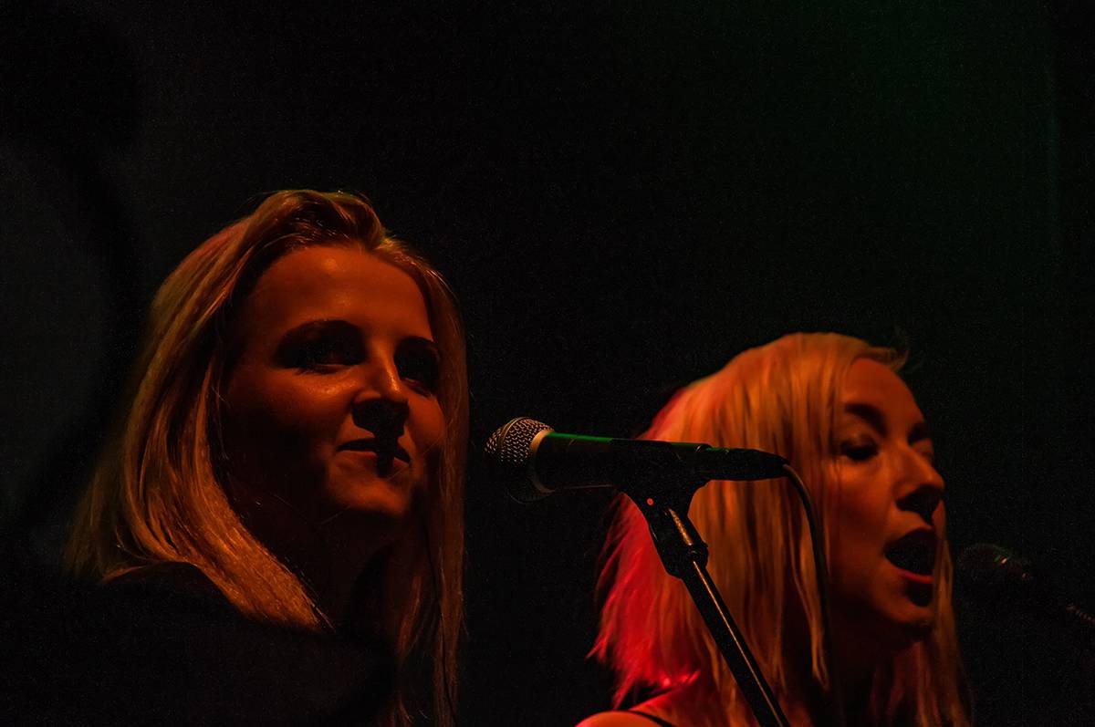 Michal Ambrož & Hudba Praha rozezpívali Akropoli. Přišel i David Koller, nechyběly vzpomínky na Havla