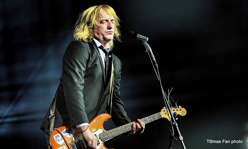 Největší koncert v dějinách fixího lidu. Vypsaná Fixa se ve Foru Karlín pořádně rozepsala