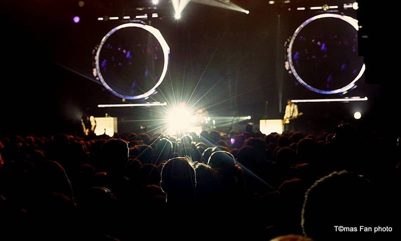 Největší koncert v dějinách fixího lidu. Vypsaná Fixa se ve Foru Karlín pořádně rozepsala