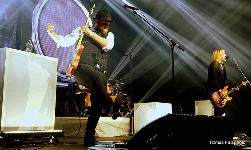 Největší koncert v dějinách fixího lidu. Vypsaná Fixa se ve Foru Karlín pořádně rozepsala