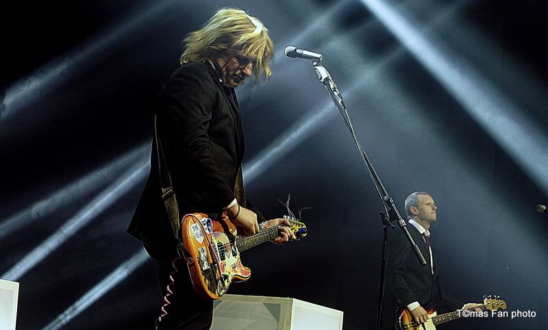 Největší koncert v dějinách fixího lidu. Vypsaná Fixa se ve Foru Karlín pořádně rozepsala