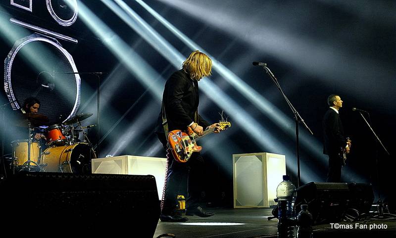 Největší koncert v dějinách fixího lidu. Vypsaná Fixa se ve Foru Karlín pořádně rozepsala