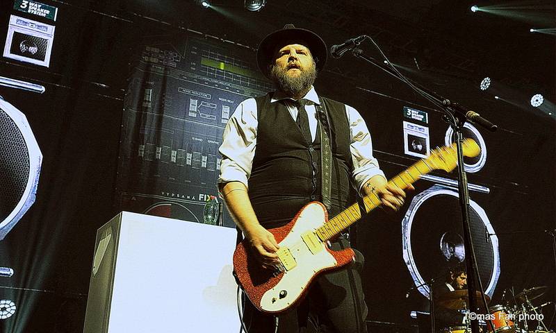 Největší koncert v dějinách fixího lidu. Vypsaná Fixa se ve Foru Karlín pořádně rozepsala