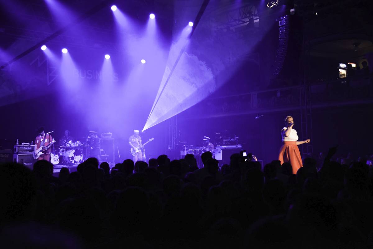 Monkey Business roztančili Lucernu s Přísliby východního funku