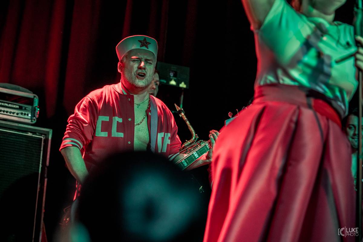 Monkey Business dorazili s Přísliby východního funku i do Brna. V klubu Fléda rozpoutali energickou show 