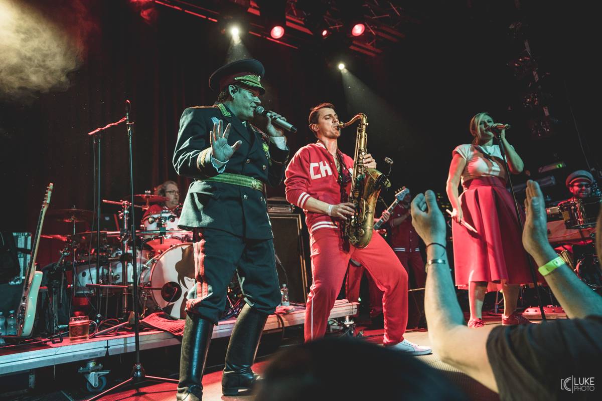 Monkey Business dorazili s Přísliby východního funku i do Brna. V klubu Fléda rozpoutali energickou show 