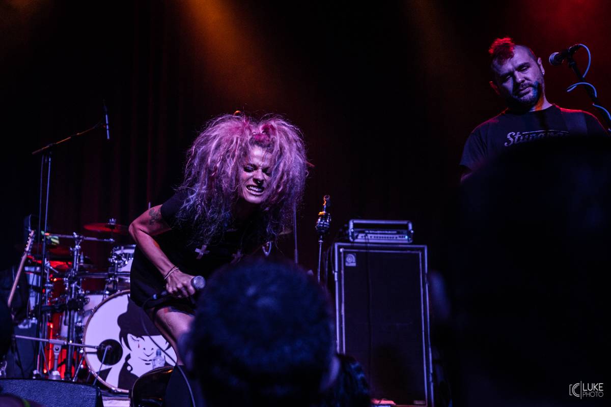 Monkey Business dorazili s Přísliby východního funku i do Brna. V klubu Fléda rozpoutali energickou show 