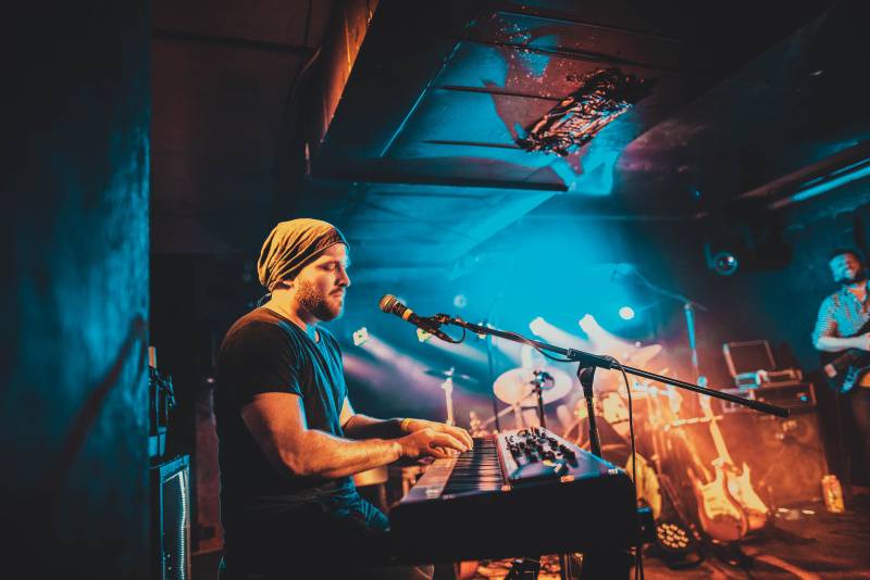 David Stypka s Bandjeez vyprodali frýdeckomístecký klub Stoun i podruhé